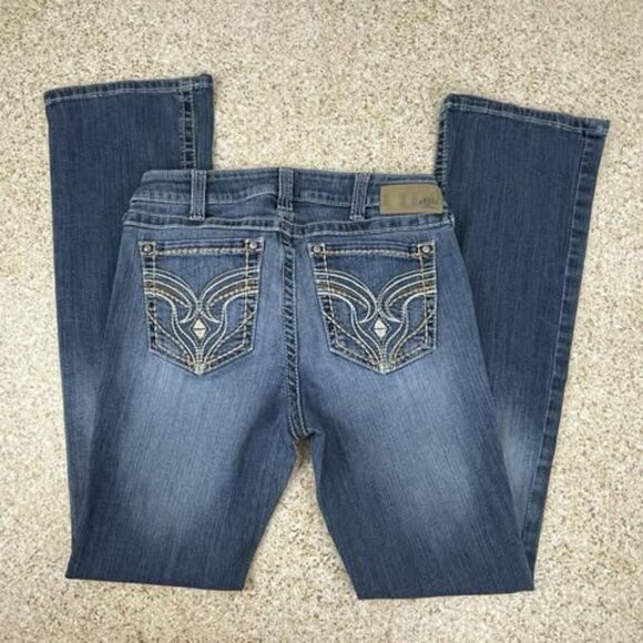 Ariat Ruby Bootcut Jeans 30R Medium Wash Western Denim Embroidered Flap Pockets - Picture 1 of 10